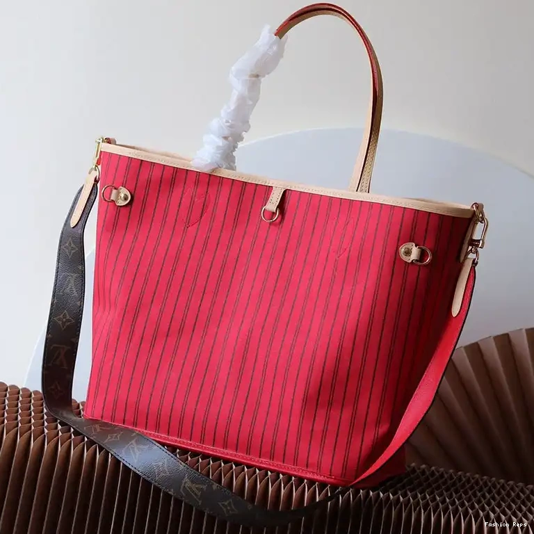 Fashion Reps Bags LV 2409YA0053 0503